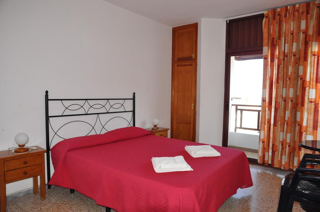 Apartamentos Restinga La Restinga Room photo